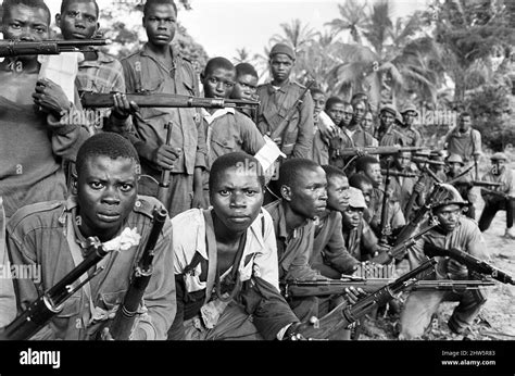  1967年のBiafra戦争、ナイジェリアの独立とアイデンティティを揺るがした民族紛争